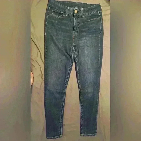 Seven7 skinny Jeans - Picture 1 of 11